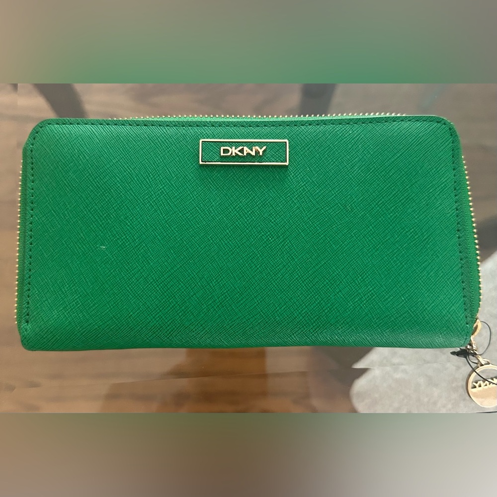 DKNY Vibrant Green Zip Wallet